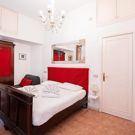 The Bishop'S Loft Spagna Рим Экстерьер фото
